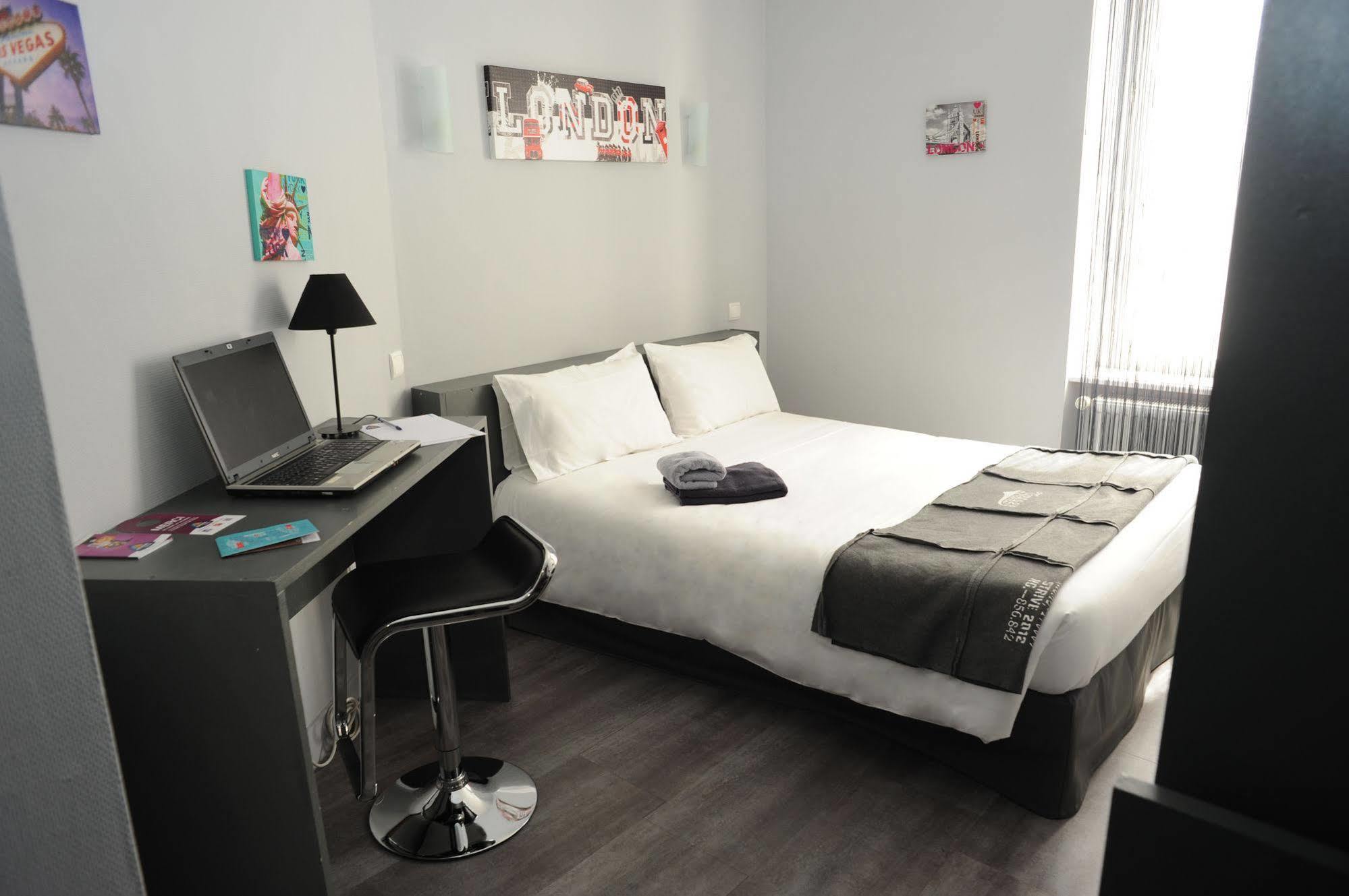 Hotel Akena Hf Limoges Exterior foto